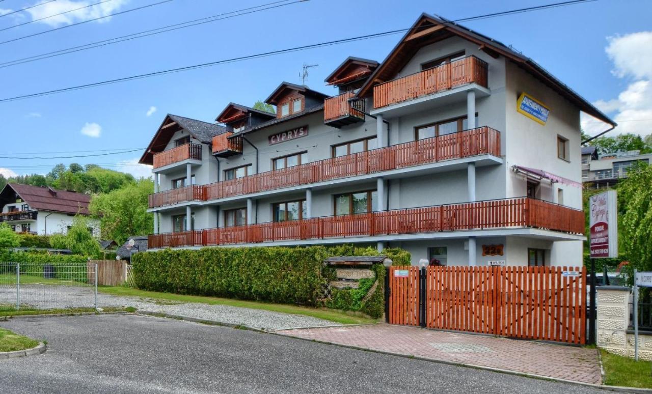Willa Cyprys - Pokoje I Apartamenty Z Aneksami - Centrum Wisła Dış mekan fotoğraf