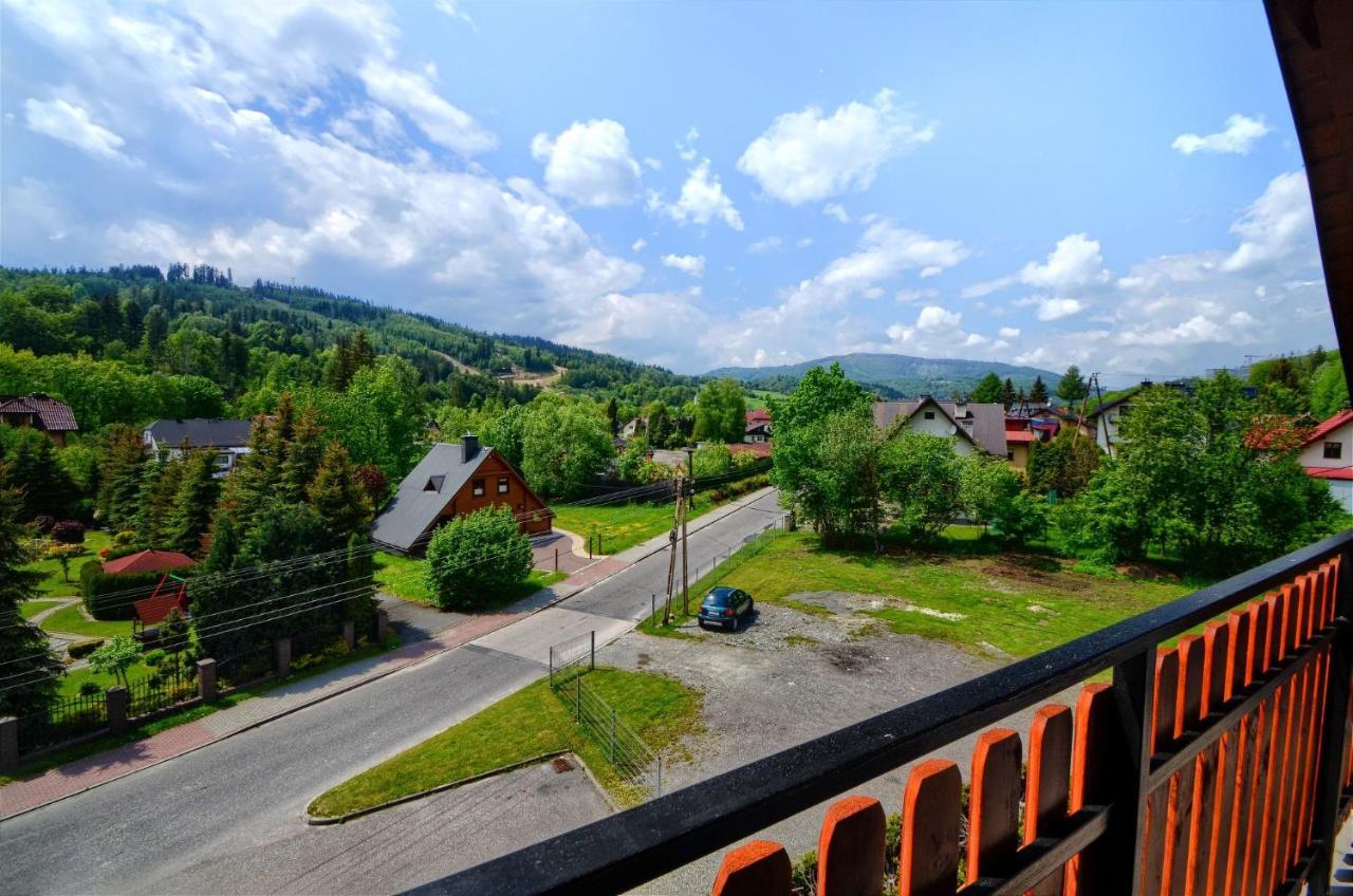 Willa Cyprys - Pokoje I Apartamenty Z Aneksami - Centrum Wisła Dış mekan fotoğraf